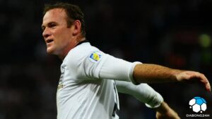 Wayne Rooney nói Harry Kane đang bị "giam giữ" ở Tottenham và là "lựa chọn lý tưởng" cho Man Utd - 2